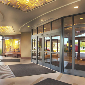 commercial door specialist Niagara-on-the-Lake