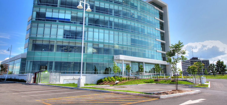 commercial glass door repair Niagara-on-the-Lake