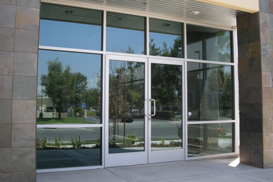 Niagara-on-the-Lake-commercial-door-repair