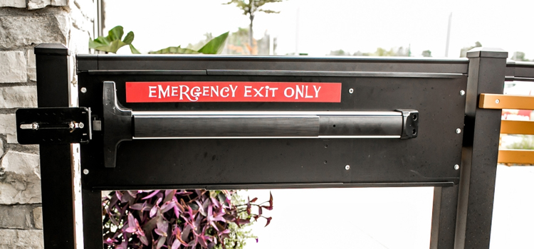 emergency push bar installation in Niagara-on-the-Lake